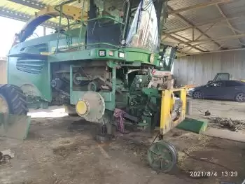 Пример ремонта посадки подшипника основного ротора приемного бункера комбайна John Deere S700
