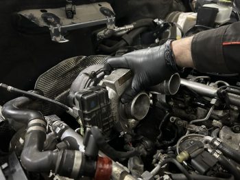 Ремонт турбокомпрессора от внедорожника Mercedes-Benz ML 350 2017